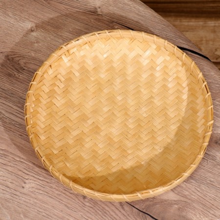 The tray is wicker, from bamboo 30x30x2 cm-2