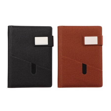 Organizer on the rings, A5 format, 90 sheets, line, with a knife, cover of the leather mix