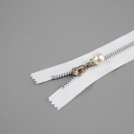Metal zipper, No. 5, non -proceeding, automatic lock, 20 cm, white/nickel color-1