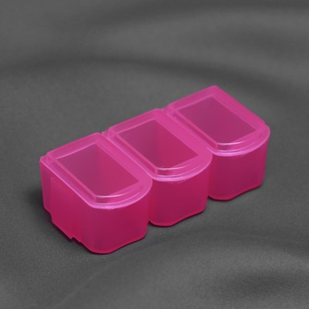 Organizer for storing trifles, 3 removable departments, 2.5 × 2.5 × 3.7 cm, color mix-1