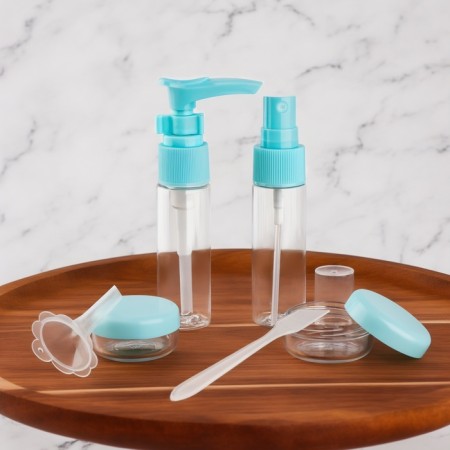 Set of D/Storage in a case 6PR: 2 But-25ml, 2 ban-10g shovel, funnel, blue nap from-2