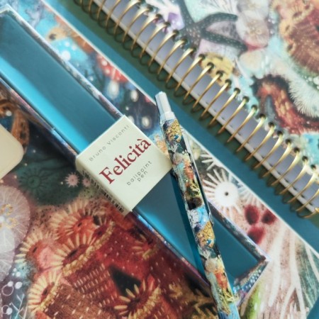 Notebook B5, 60 sheets in a cage on the crest "Fantasy. Corals", on a solid substrate, cover cardboard, lamination Soft Touch, embossing foil, block 70 g/m2-1