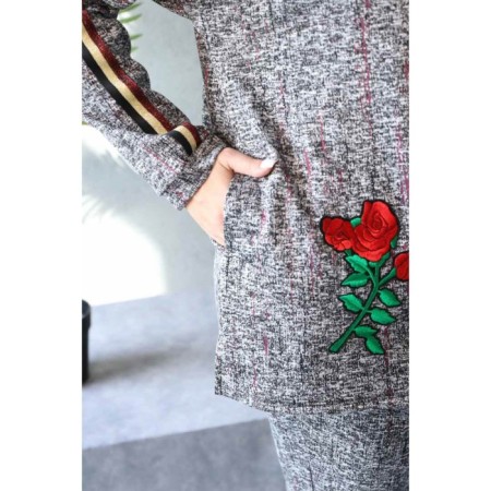 Female suit, size 50-8