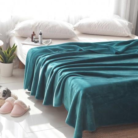 Sofia bedspread, size 220x240 cm