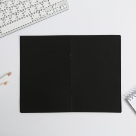 Notebook with black sheets 15 sheets Follow Your Heart, 21 x 14 cm-1