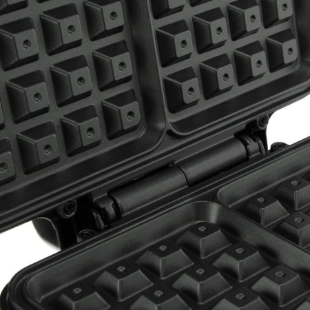 Electric waffle box KitFort KT-1620, 1000 watts, Belgian waffles, black-3