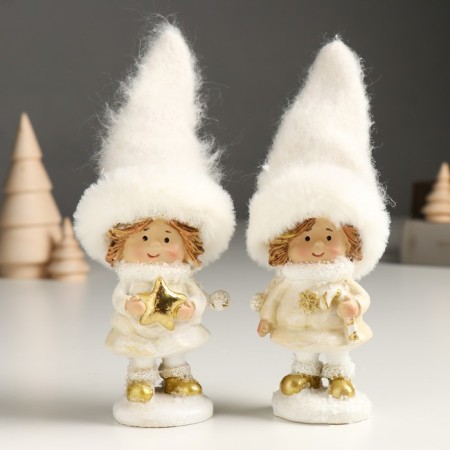 Souvenir Polystone "Baby in a white outfit with a snowflake, with a candy/star" MIX 6x5x16 cm