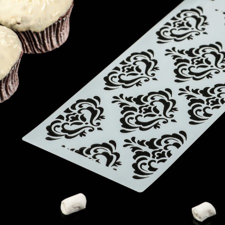 A stencil for baking and applying the Baroque esing, 23 × 10 cm-1