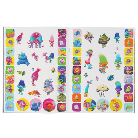 A book with stickers "Trolls. Everybody dance!"-2