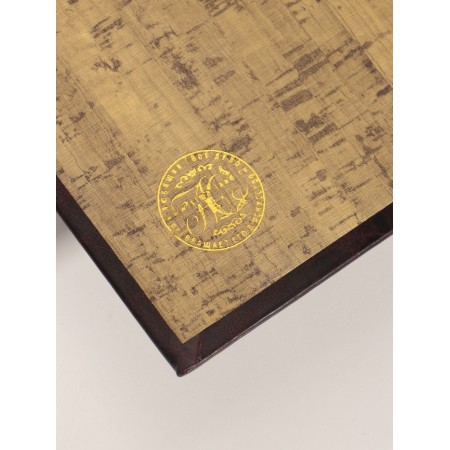 Сейф дерево книга "Король" кожзам 26х17х5 см-4