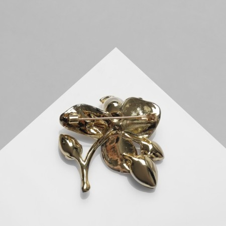 Brooch "Flower" with pearls and stones, colored in gold-1