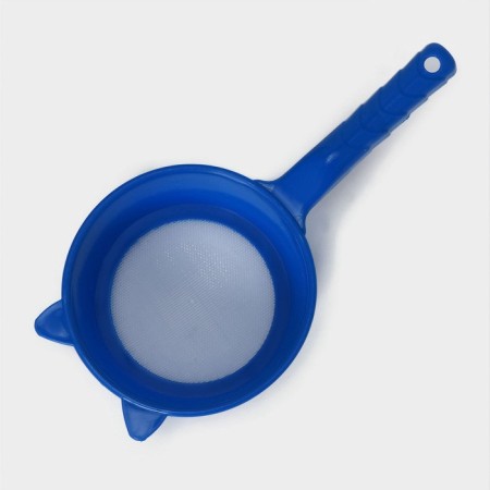 A plastic circular sieve with the handle "ears", d = 12 cm, color mix-2