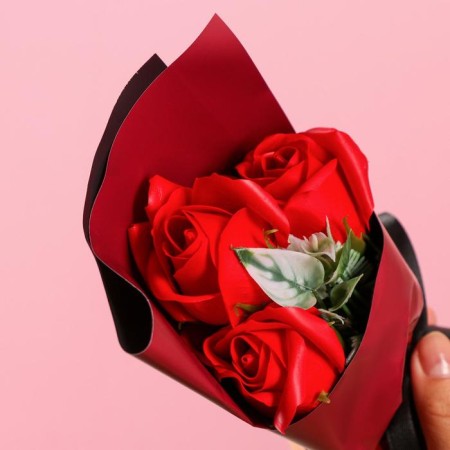 Bouquet of soap roses, red-1