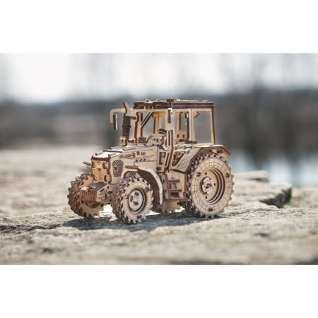 Prefabricated model 3D Ewa tractor Belarus 82-14