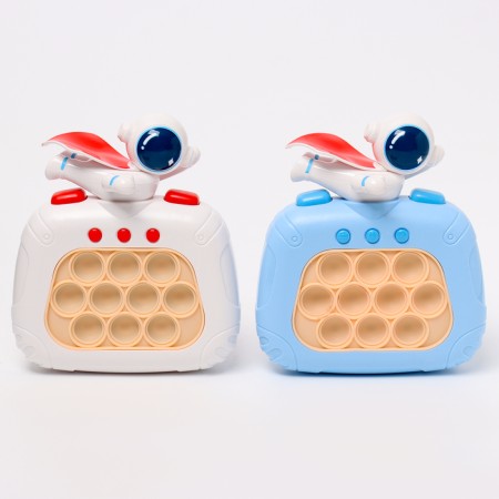 Developing toy "astronaut", light, sound, species mix-4