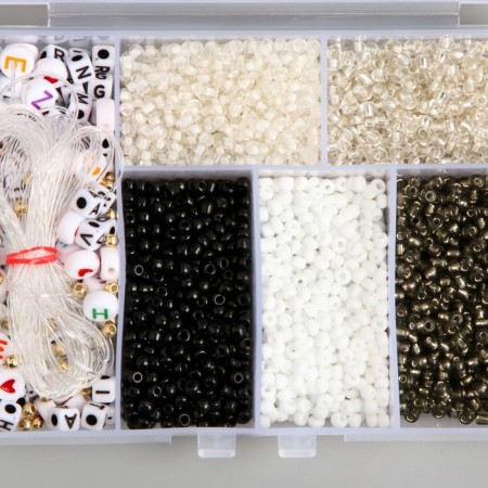 Glass 8/0 in the box "Black and white" beads + thread 0.8 mm 5 m 12x8.4x2.2 cm-1