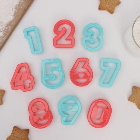 A set of forms for cutting the cookies “numbers”, 10 pcs, color mix