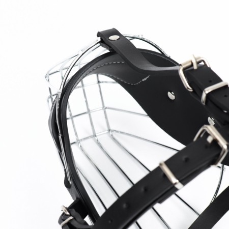 Mercorizer Metal No. 3 with a tripartite strap, pressed skin, black-6