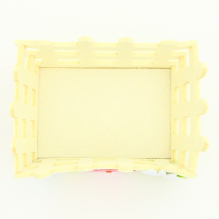 Easter decor of white basket "Chicken" 10x16x9 cm-3