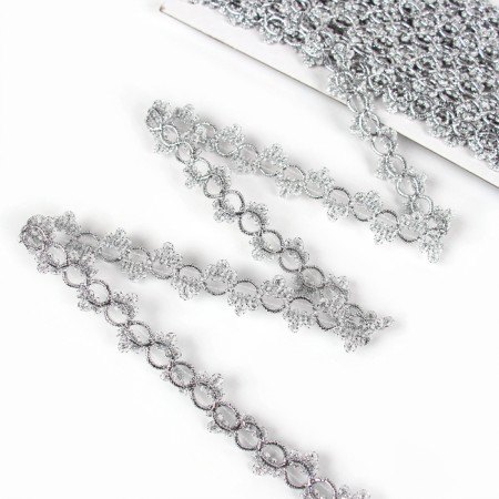 Braid silver loops with trilians width 2.7, 10 m-1