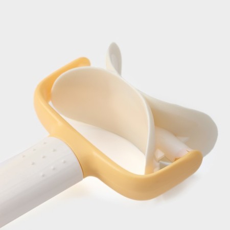 A video for cutting circles from the dough of the Vanilla, D = 7 cm, 17.5 cm-3