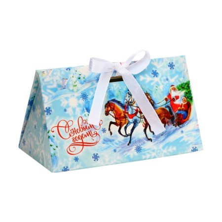New Year. Bonbonniere, New Year's gift packaging "Troika", 10 × 5.5 × 5 cm.-1