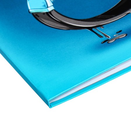 Universal Diary Grade 1-11, 48 sheets "Blue Headphones", integral cover, matte lamination, selective UV-clock-2