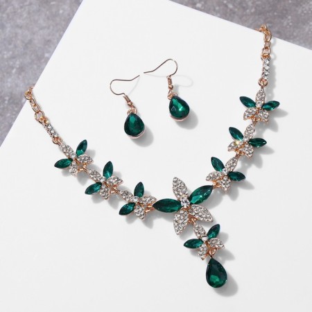 Set 2 objects: earrings, necklace "magnificent eyelids" flowers, emerald color in gold, 42cm