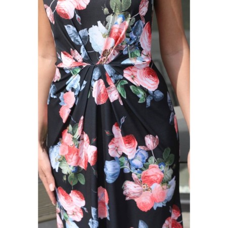 Women's dress, size 46-11