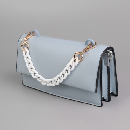 A chain for a bag, plastic, with carbines, 23 × 17 mm, 30 cm, white/gold color-2
