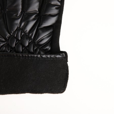 Gloves are female, dimensionless, without insulation, black color-4