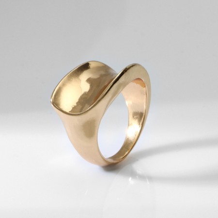 Ring Metal "Trend" Bent rectangle, color gold, size 18-2