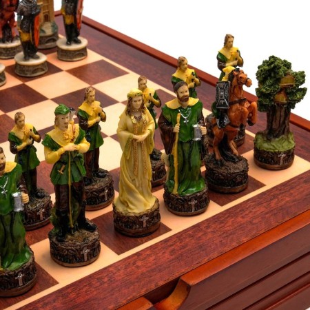 Chess souvenir "Robin Hood", h king-8 cm, h Parashka-6 cm, 36 x 36 cm-3