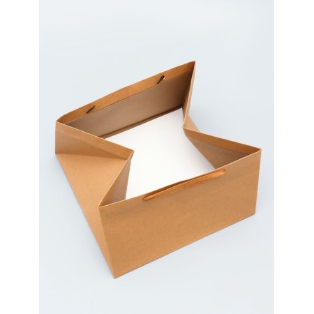 A packet for a cake, with a wide bottom of 30 x 30 x 17.5 cm, craft-3
