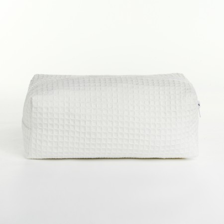 Cosmetic bag at the lightning textura, white color-4