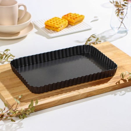 The form for baking the share "Jacqueline. A corrugated rectangle ”, 31 × 21 × 3 cm, a removable bottom, anti -stick coating, black color
