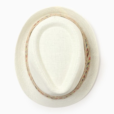 Male hat Minaku, dairy color, rn 58-1