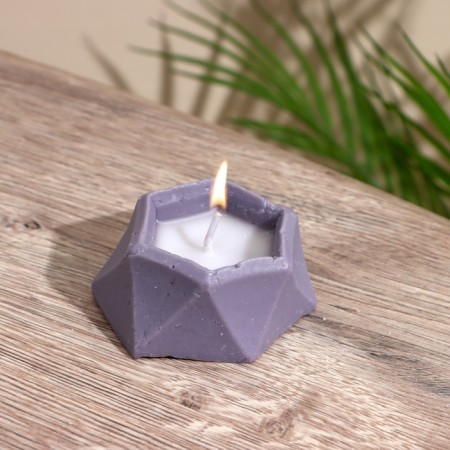 Hexagonal candle 6x6x3 cm, soy wax-1