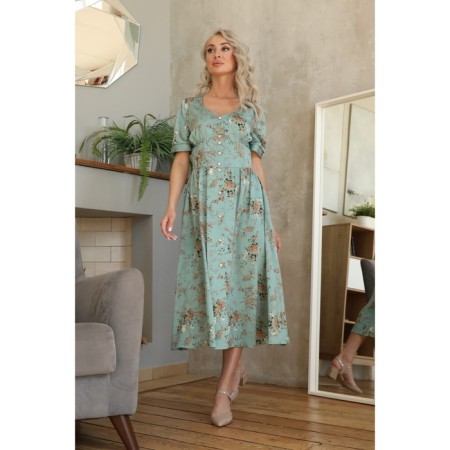 Women's dress, size 42-15