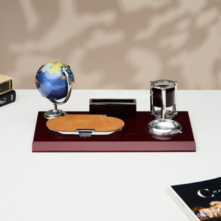 Table 5B1 set with business card holder, red tree-1