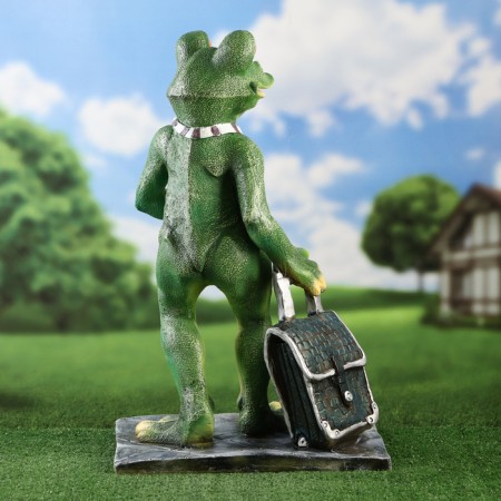 Garden figure "Frog with a suitcase in a gastuk" 66cm-2