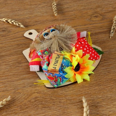 The amulet "Brownie on the board", 14 cm, mix-8
