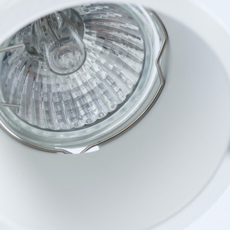 Pointed-built lamp Arte Lamp Grus A6667PL-1WH, GU10, 50 W, 8.3x8.3x9.2 cm, white-3