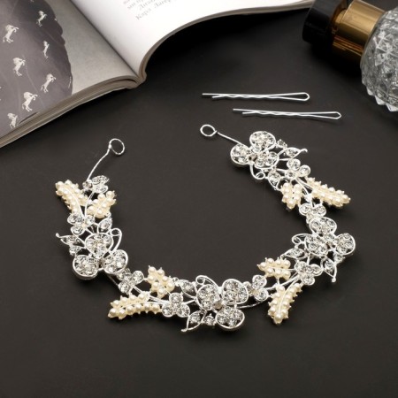 Hair accessory "Alba" three-leaflet, 23.5x2.5 cm, silver-white