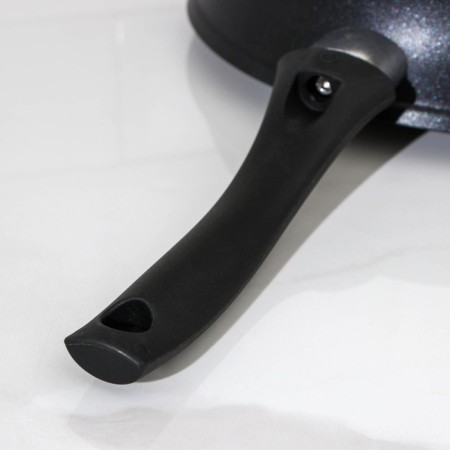 The “Tradition” pan, D = 24 cm, plastic handle, anti -stick coating, black color-4