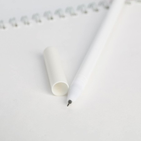 Set "March 8: with 8 Mur-R-RTA": Notepad 32 sheets A7 and Plastic pen.-7