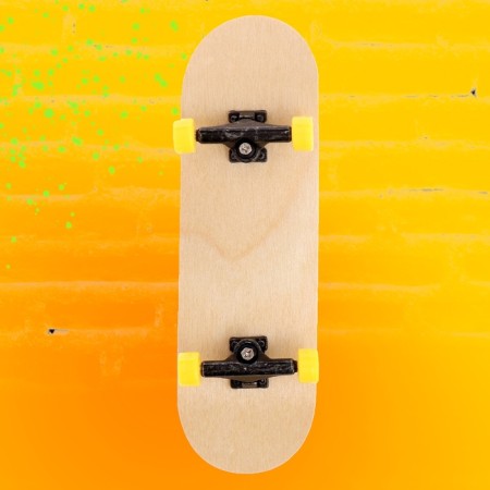 Wooden Fingerboard "Professional", 2 sets of wheels, key-10