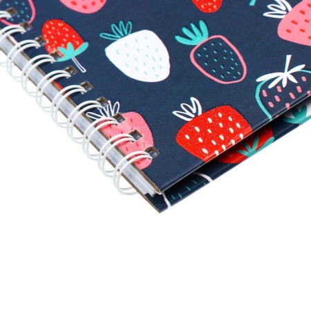 Gift notebook, 45 sheets, line, on the castle, on the crest, strawberries (13x13.5cm)-2