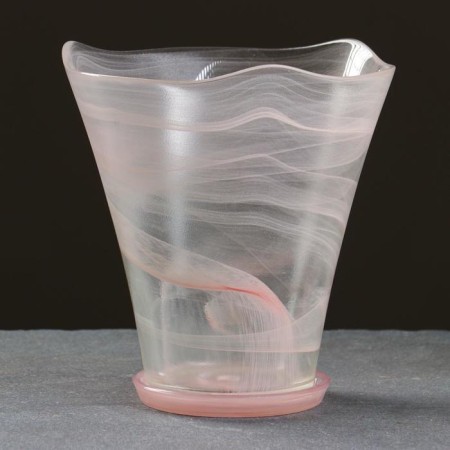 Flower pot with the pallet "Christina" alabaster, pink 1.8 liters-1
