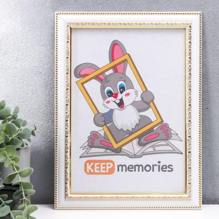 Photo frame plastic 21x30 cm white (781)-1